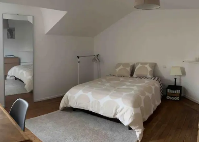 Maisonnette Centre Laval (Mayenne)